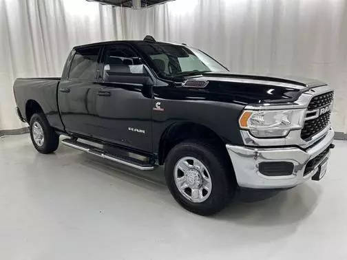 2022 Ram 2500 Big Horn 4WD photo