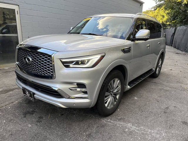 2018 Infiniti QX80  4WD photo