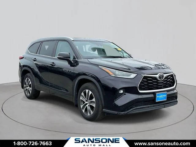 2021 Toyota Highlander XLE AWD photo
