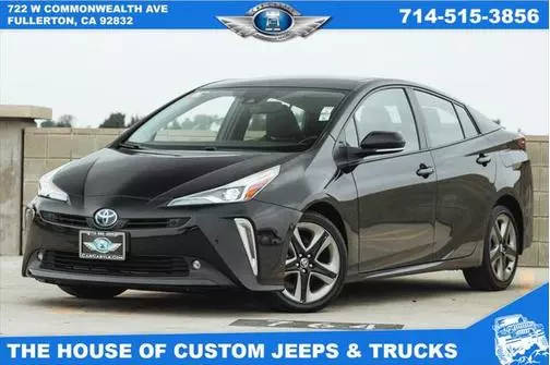 2022 Toyota Prius XLE FWD photo