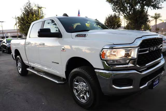 2022 Ram 2500 Big Horn 4WD photo