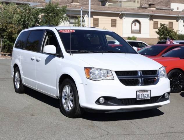 2018 Dodge Grand Caravan SXT FWD photo