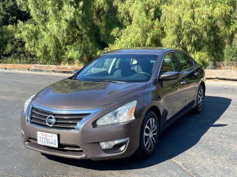 2015 Nissan Altima 2.5 S FWD photo