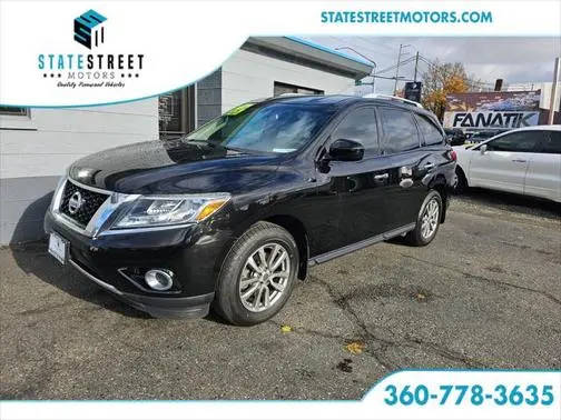 2016 Nissan Pathfinder SV 4WD photo