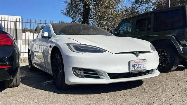 2019 Tesla Model S Long Range AWD photo