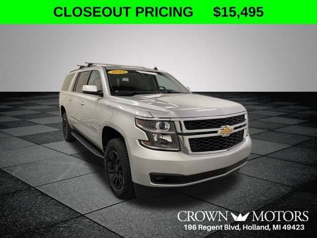 2015 Chevrolet Suburban LT 4WD photo