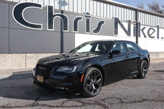 2023 Chrysler 300 300S RWD photo