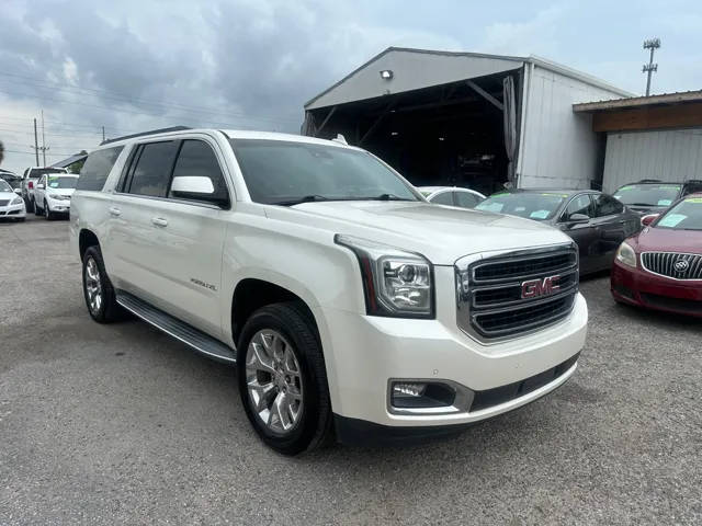 2015 GMC Yukon XL SLT RWD photo