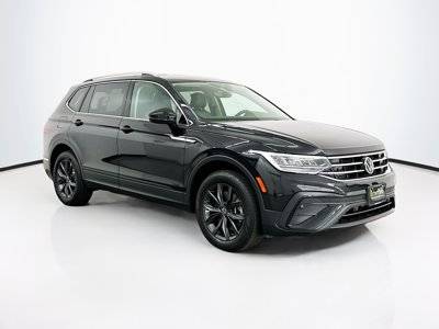 2022 Volkswagen Tiguan SE AWD photo