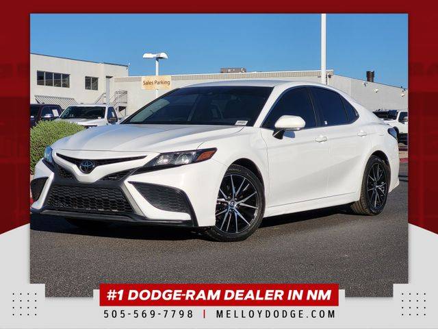 2022 Toyota Camry SE FWD photo