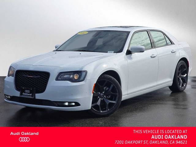 2022 Chrysler 300 300S RWD photo