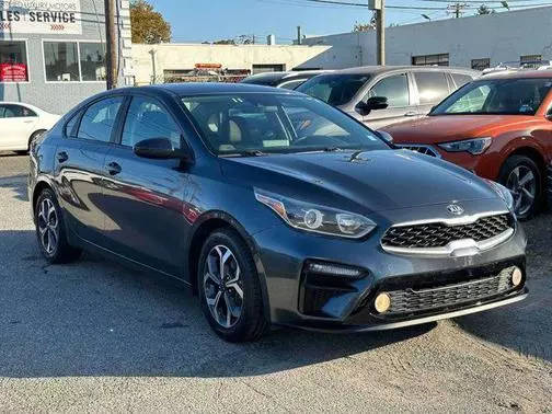 2020 Kia Forte LXS FWD photo