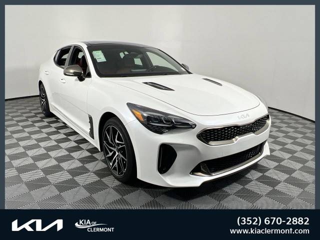 2022 Kia Stinger GT-Line RWD photo