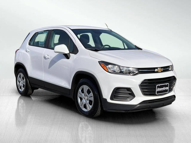 2018 Chevrolet Trax LS FWD photo