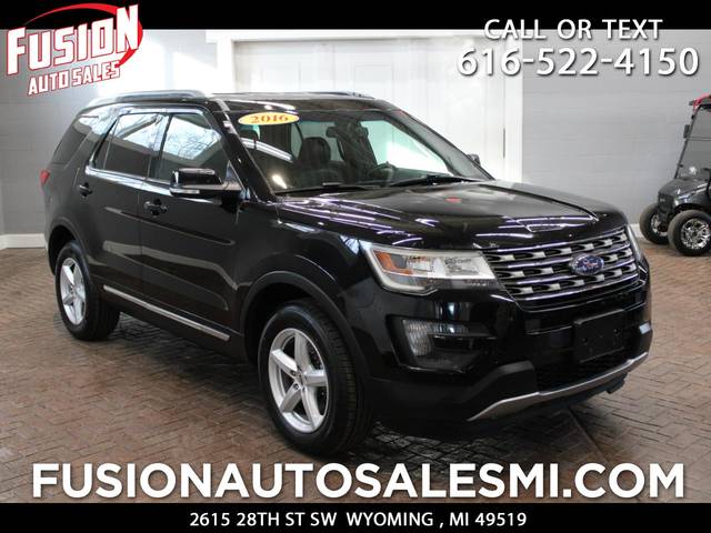 2016 Ford Explorer XLT 4WD photo