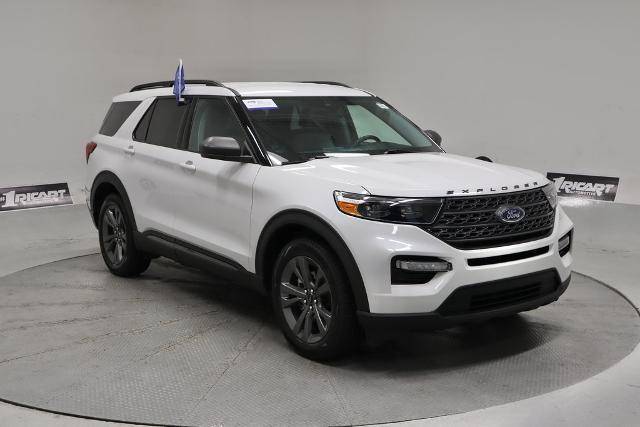 2021 Ford Explorer XLT 4WD photo