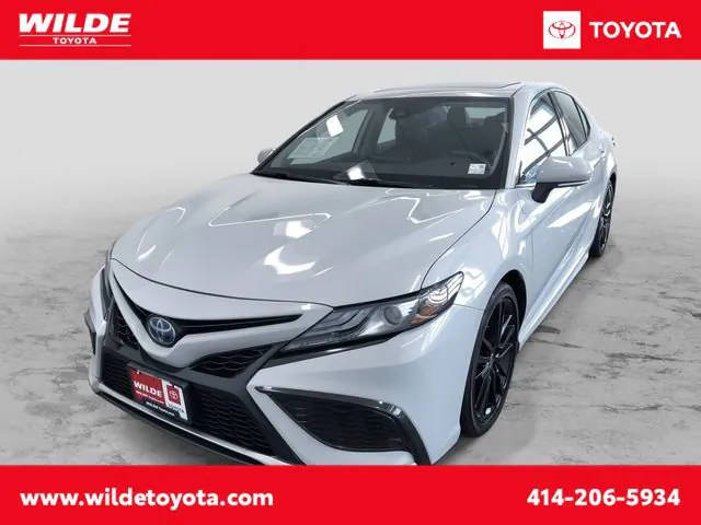 2023 Toyota Camry Hybrid XSE FWD photo