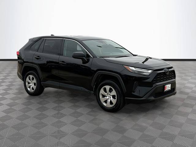 2023 Toyota RAV4 LE AWD photo