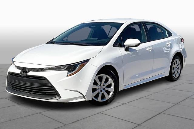 2023 Toyota Corolla LE FWD photo