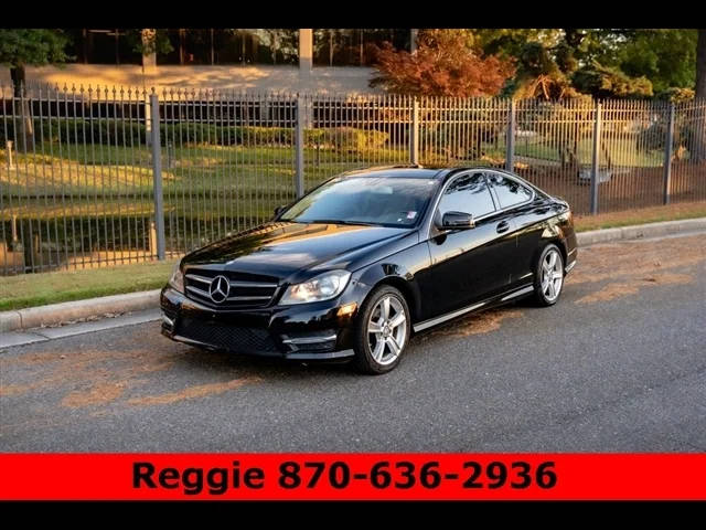 2015 Mercedes-Benz C-Class C 250 RWD photo