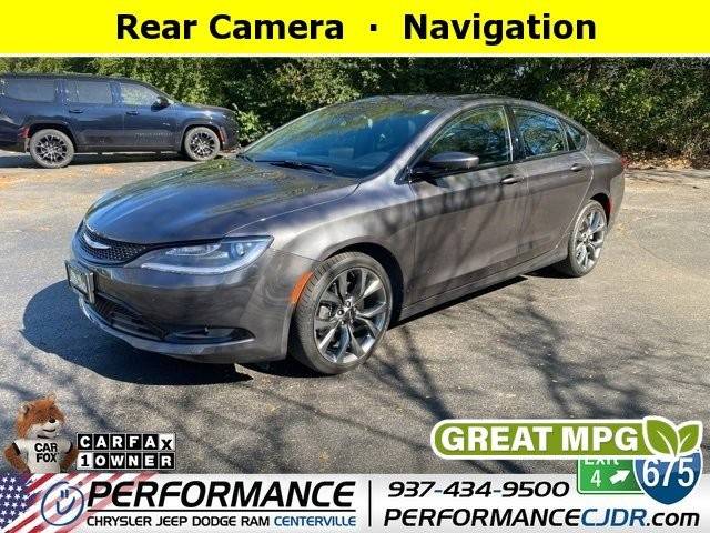 2015 Chrysler 200 S FWD photo