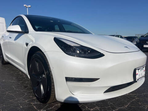 2021 Tesla Model 3 Long Range AWD photo