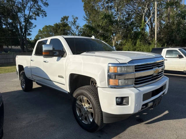 2015 Chevrolet Silverado 2500HD High Country 4WD photo