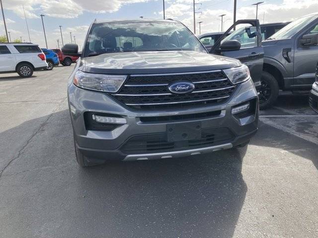 2023 Ford Explorer XLT 4WD photo