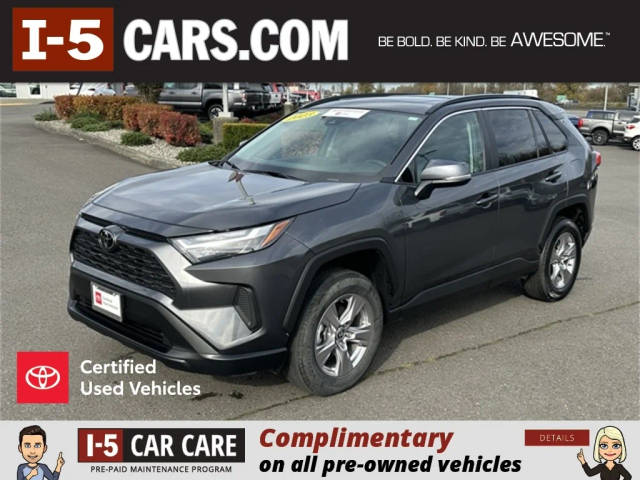 2023 Toyota RAV4 XLE AWD photo