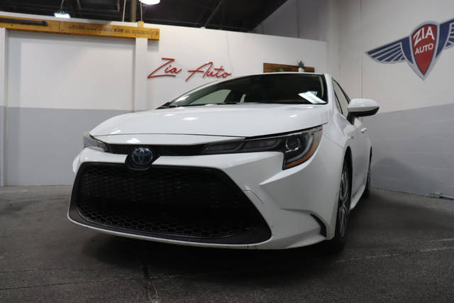 2021 Toyota Corolla Hybrid LE FWD photo