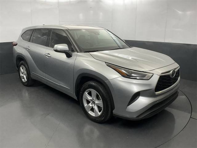 2022 Toyota Highlander L FWD photo