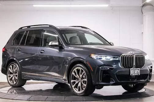 2021 BMW X7 M50i AWD photo