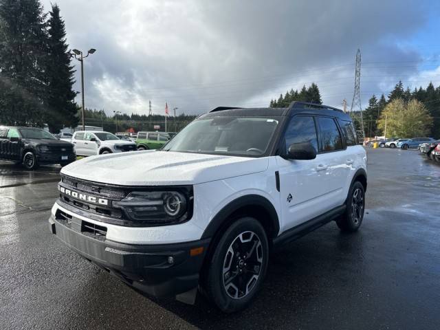 2021 Ford Bronco Sport Outer Banks 4WD photo