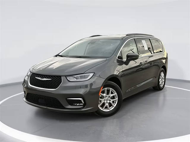 2022 Chrysler Pacifica Minivan Touring L FWD photo