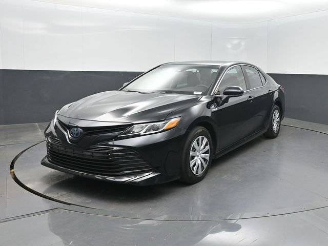 2019 Toyota Camry Hybrid XLE FWD photo