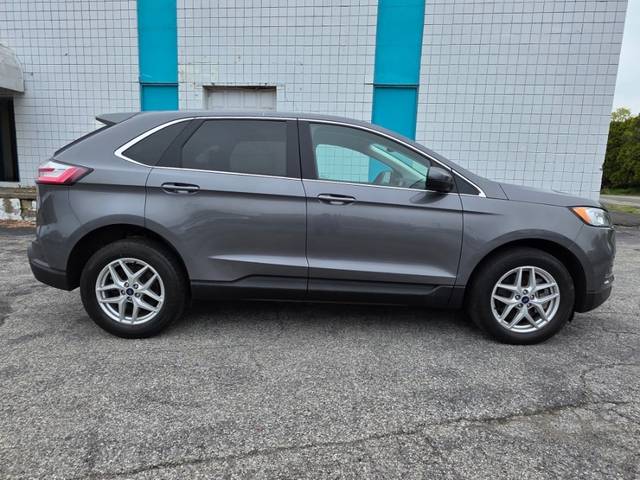 2022 Ford Edge SEL AWD photo