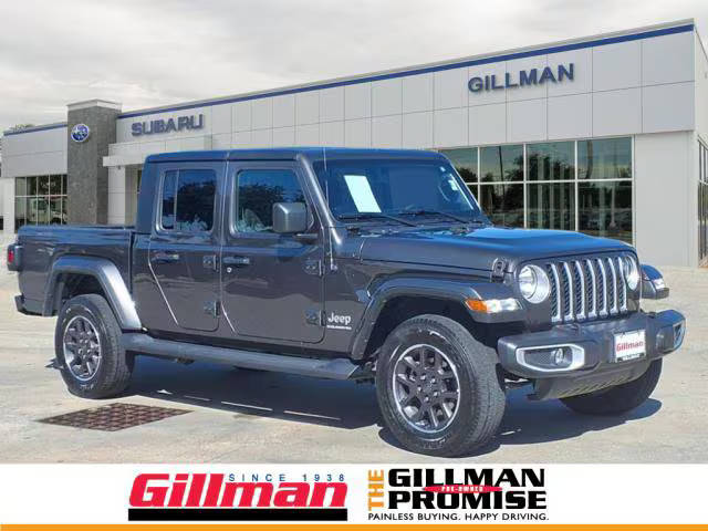 2023 Jeep Gladiator Overland 4WD photo