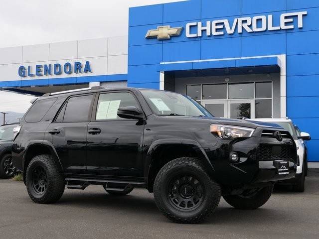 2021 Toyota 4Runner SR5 4WD photo