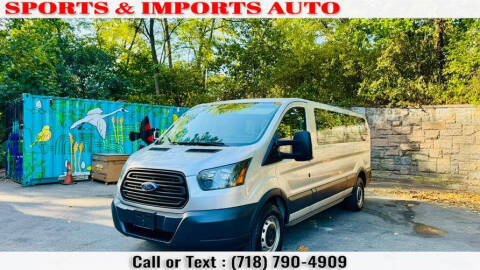 2015 Ford Transit Passenger Wagon XL RWD photo