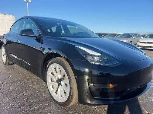 2021 Tesla Model 3 Long Range AWD photo