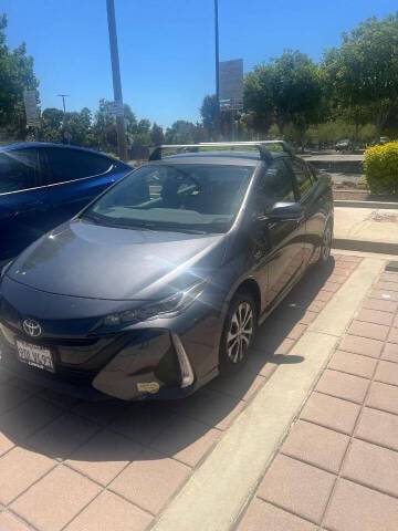 2022 Toyota Prius Prime XLE FWD photo