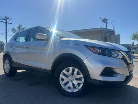 2020 Nissan Rogue Sport S FWD photo