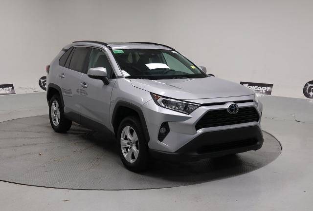 2019 Toyota RAV4 XLE AWD photo