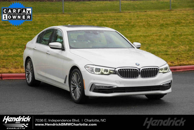 2018 BMW 5 Series 530i RWD photo