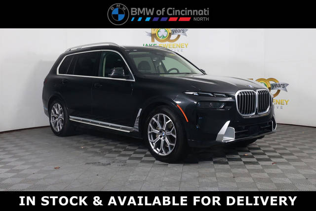 2023 BMW X7 xDrive40i AWD photo