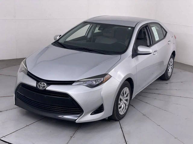 2017 Toyota Corolla  FWD photo