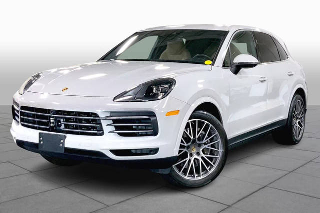 2022 Porsche Cayenne  AWD photo