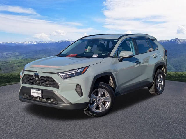 2023 Toyota RAV4 XLE AWD photo