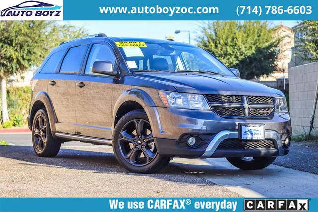 2020 Dodge Journey Crossroad FWD photo