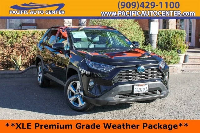 2021 Toyota RAV4 Hybrid XLE Premium AWD photo